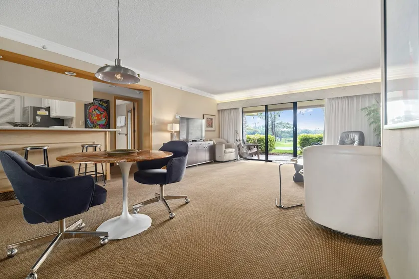 1BR Condo on PGA Copperhead Course w/ Dining Acces - Image 1