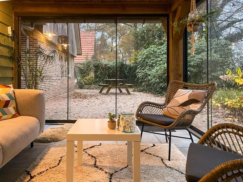 Charming Decorated House in Nature - Image 1