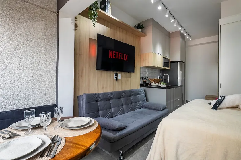 Luxurious Studio - 5-minute walk to Vila Matilde Metro Station - Image 1