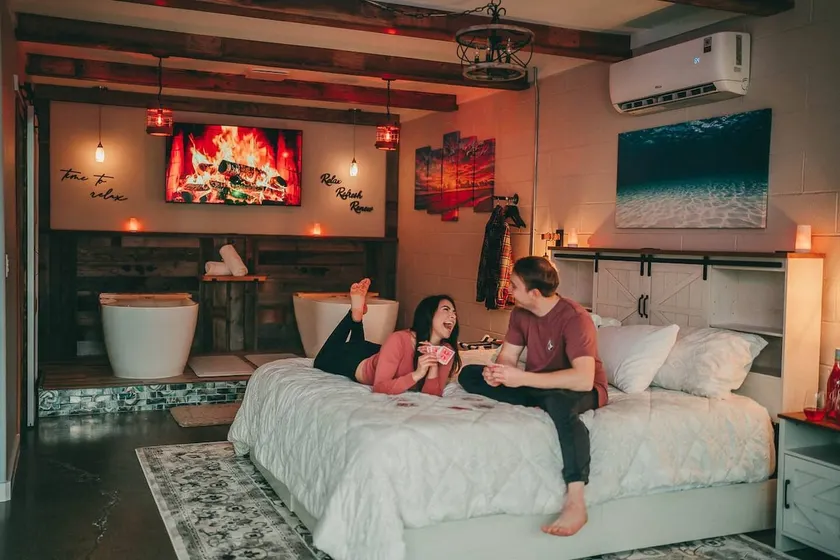 Cozy Spa Vibe Guesthouse - Image 1