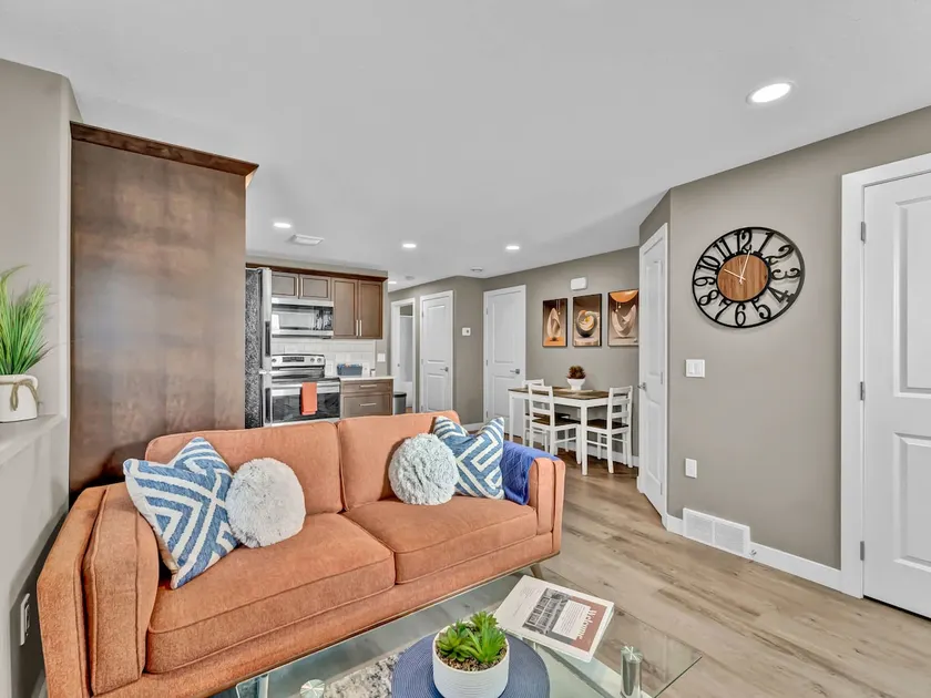 Hillside Suite - Image 1