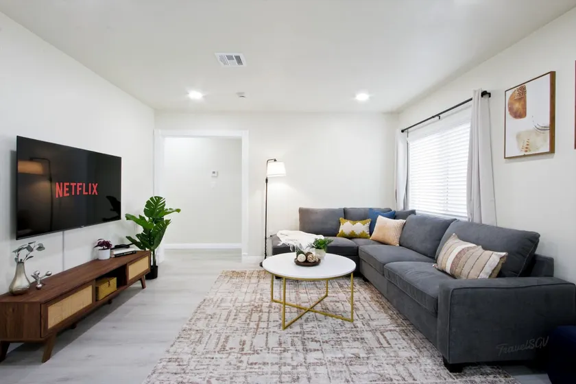 Plush 3BR Home + Near DTLA and Parks #TravelSGV - Image 1