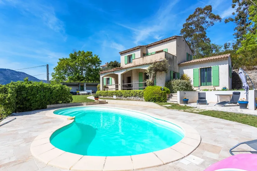 Voll ausgestattete gemütliche Villa mit privatem Pool, Garten und Grill - Image 1