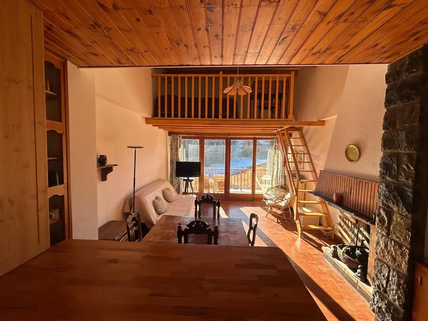 06 Cn apartment for 6 to 10 people with terrace - Image 1