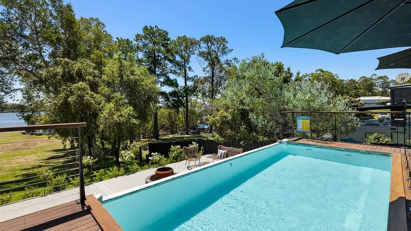 Rivers Edge Oasis, Pool - Karuah - Image 1