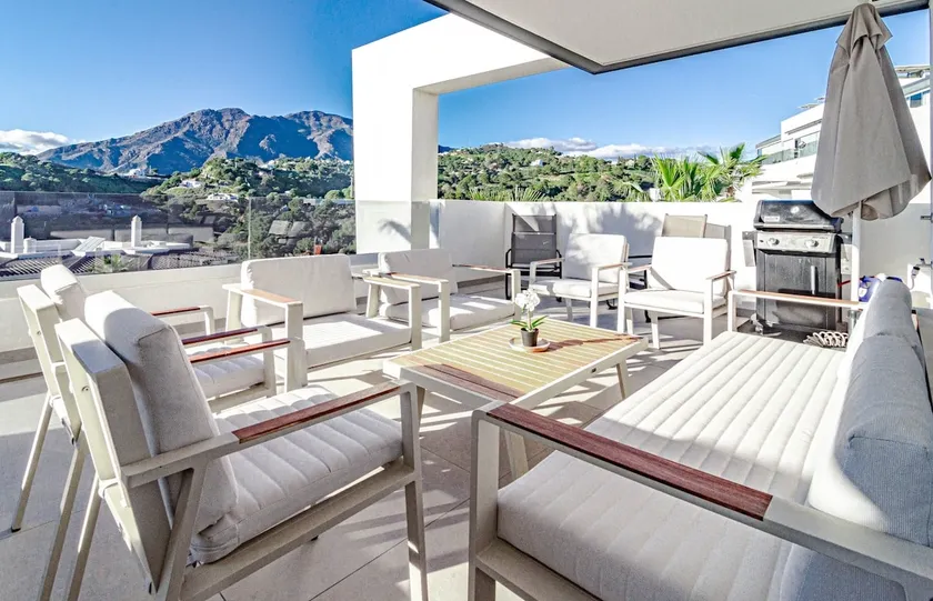 Lae112D - Large Terrace With Stunning Views - Image 1