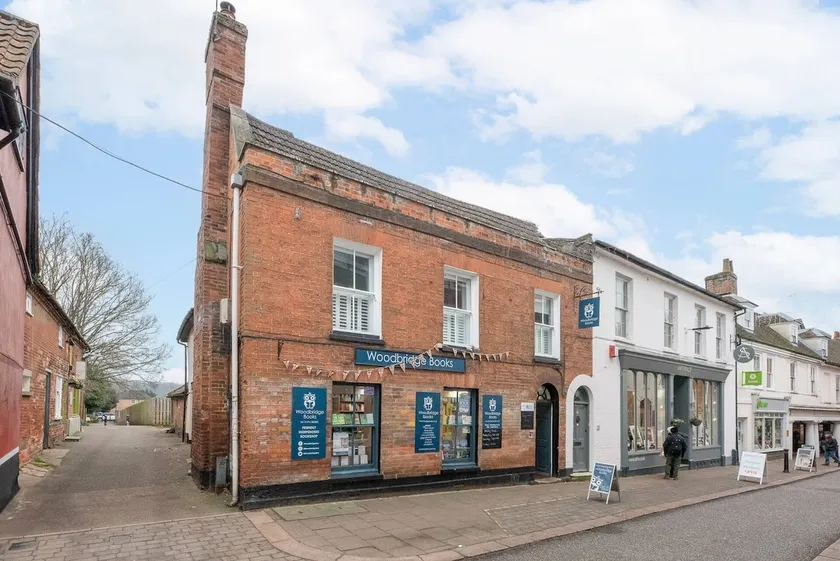 The Book Nook, Woodbridge - Image 1