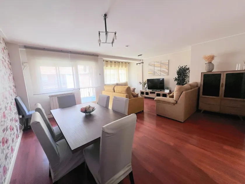 Downtown Albacete apartment. - Image 1