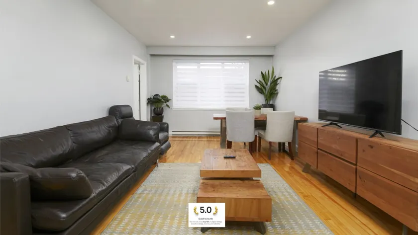 District Deux | Modern 2BR in MTL West - Image 1