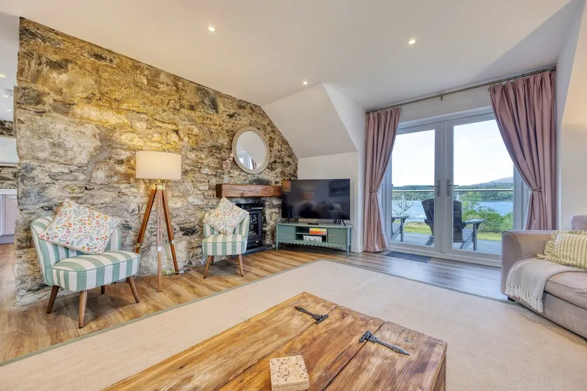 Blar Cottage (Private Sauna + Fast Starlink Wifi) - Image 1