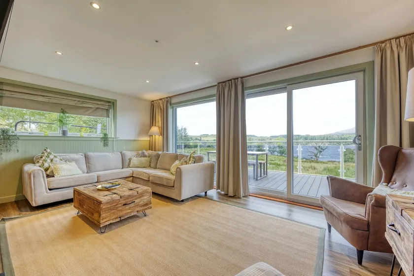 New Build Lodge With Stunning Views of Loch Awe - Image 1
