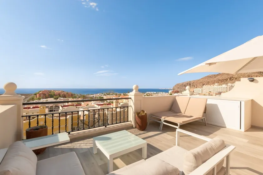 Paraiso B18 PENTHOUSE SEA VIEW & SUNNY TERRACES - Image 1