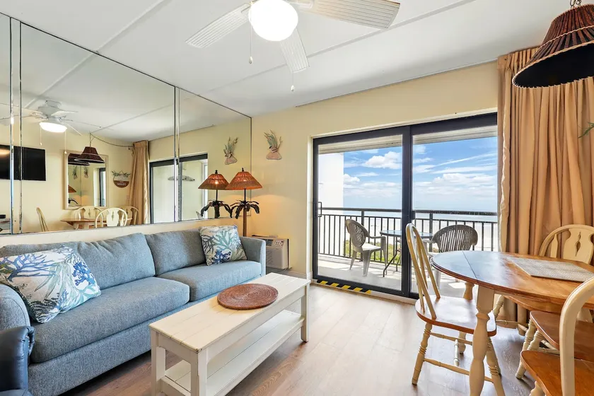Beacher's Lodge Balcony Suite #419 - Image 1