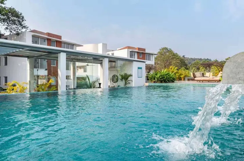 Camelia by Da Alohas, luxe 2 BHK Suite Candolim - Image 1