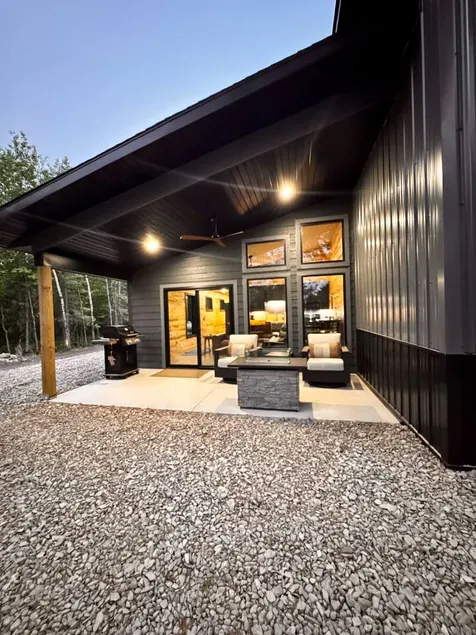 Couples Wilderness Suite - Image 1