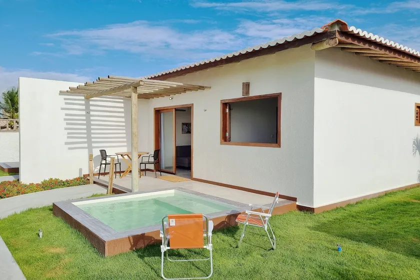 Sea View Bungalow with Private Pool by Carpediem - Image 1
