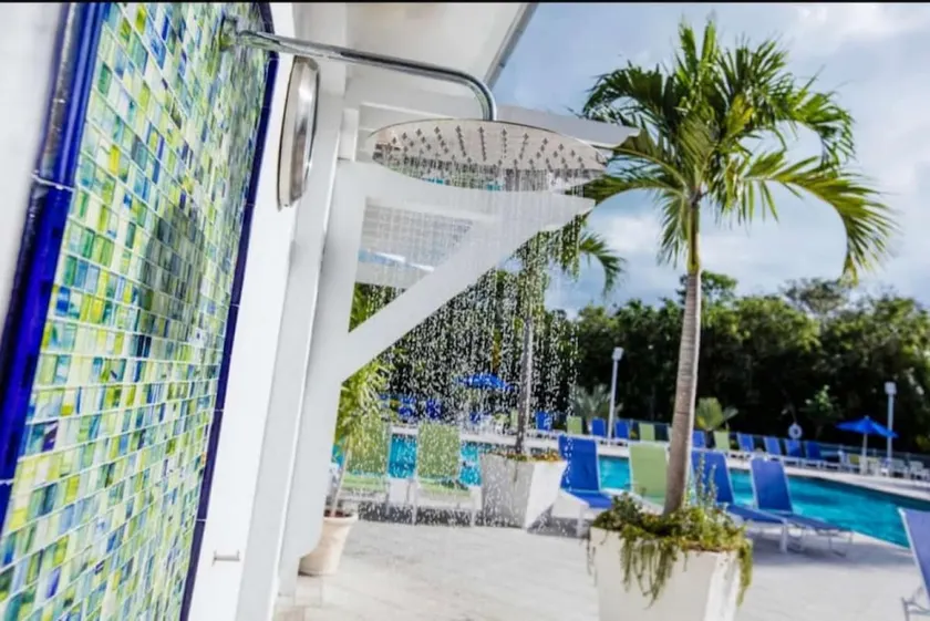 Superb Ocean View w/heated pool, beach, tennis - Image 1