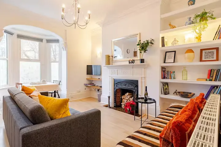 1 Bedroom garden flat City Central Slough near Windsor - Image 1