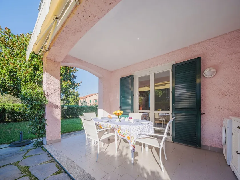 Holiday Home Lucerna Due-3 by Interhome - Image 1