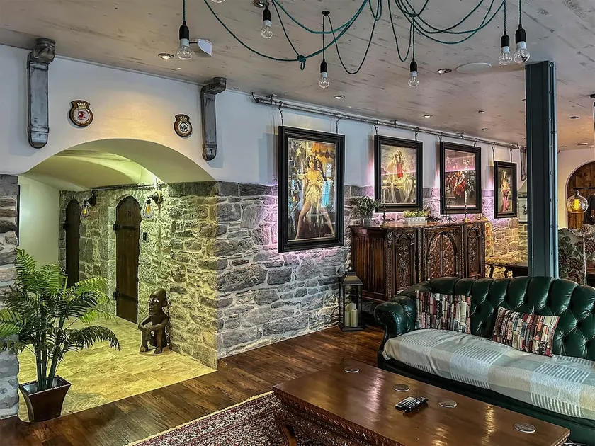 The Catacombs-Barbican - Pet Friendly - 5 Guests - Image 1