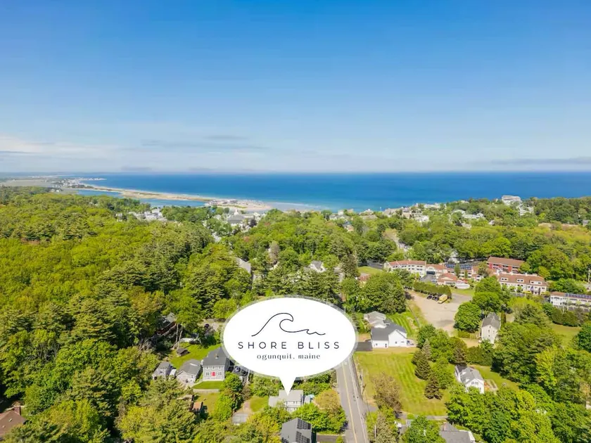 10-Min Walk to Beach | Huge Deck | Near Downtown - Image 1