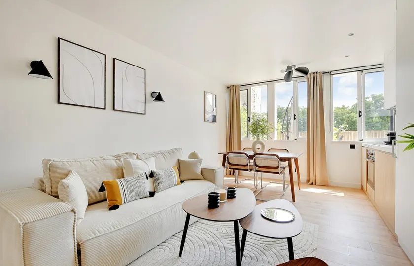 A Charming 1 Bedroom/1 Bathroom & Terrace – Bois de Vincennes - Image 1