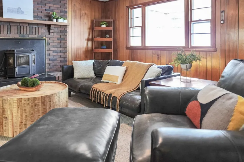 Charming Home Near Downtown Summersville - Image 1