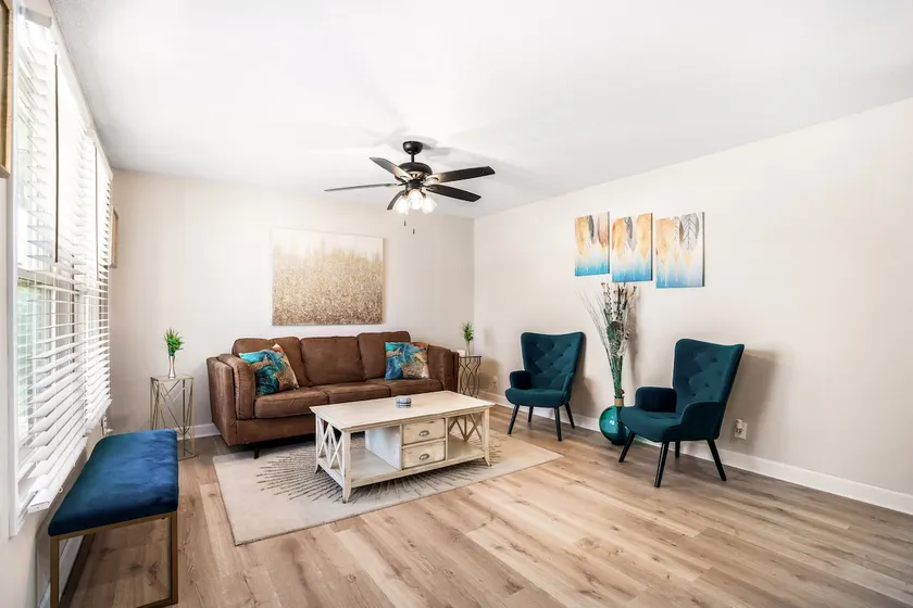 Serenity Cottage | Dog Friendly • Ft Campbell - Image 1