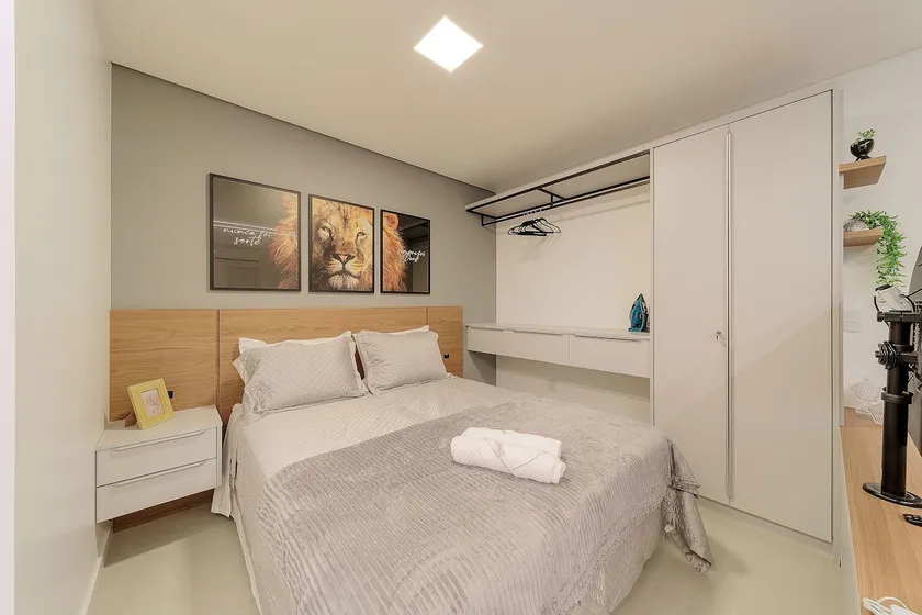 Charming, elegant and fully equipped in an incredible building - Image 1