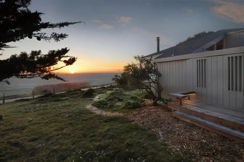 Pacific Sunset is Waiting for You! - Image 1