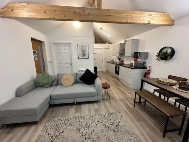 All ground floor luxury 1 bedroom property. - Image 1