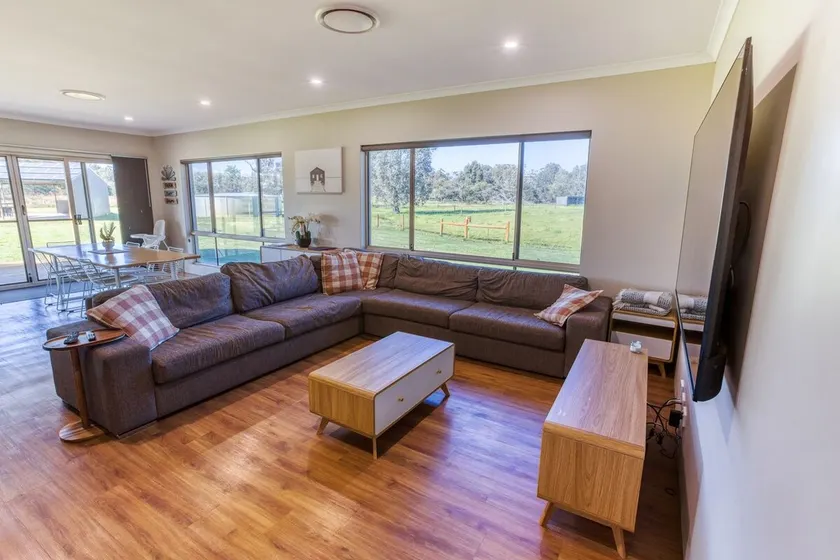 Chapman Hill Estate - Image 1