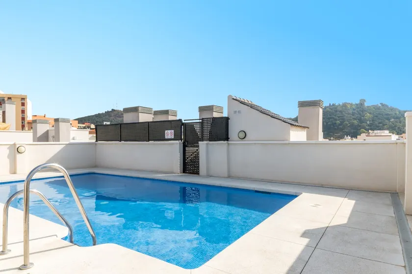 -MalagaSunApts-Terrace,Pool&Park - Image 1