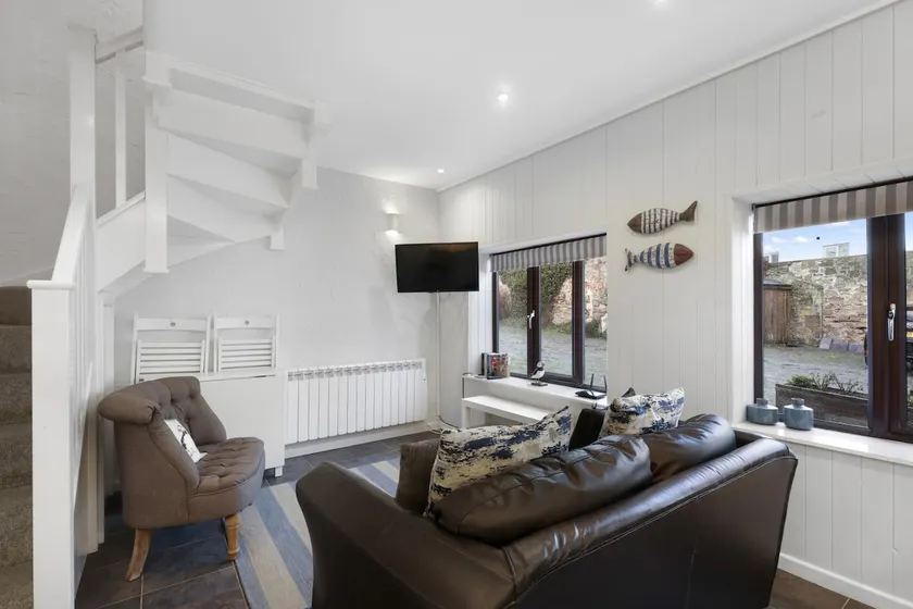 Lobster Lodge - North East Escapes - Image 1