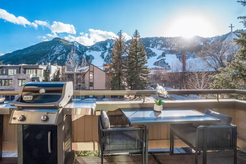 Brand New 2BR 2BA - AC, Location, Views! - Image 1