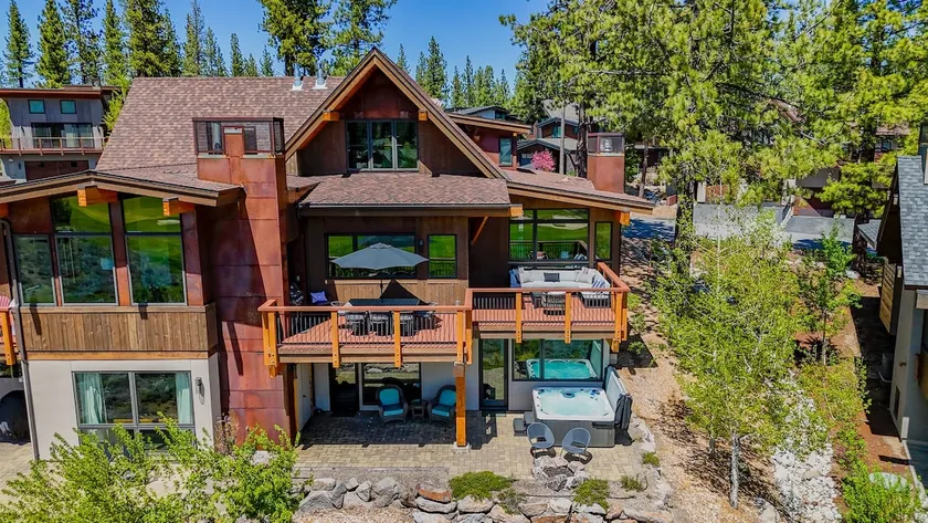 Private Hot Tub & Golf Course Views | Media Room - Image 1