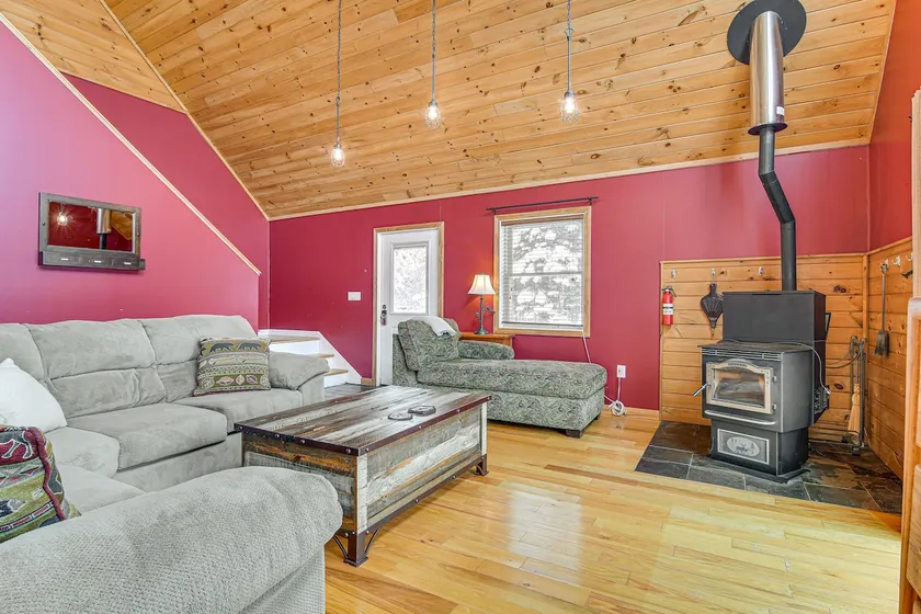 Snowmobiling On-site: Secluded Vermont Getaway - Image 1