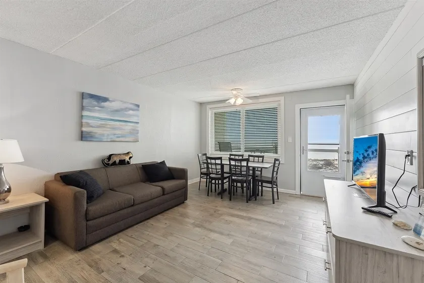 Beachfront Balcony 1BR Condo w/Pool at Beau Rivage - Image 1