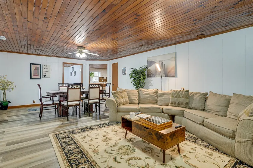 Deck & 2-acre Yard: Quiet Getaway in Crandall! - Image 1