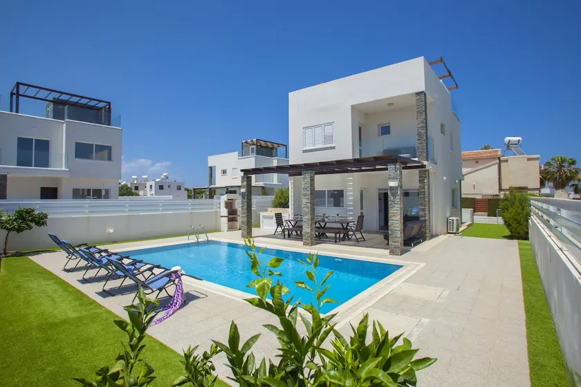 Protaras Villa Anemoni 6 - Image 1