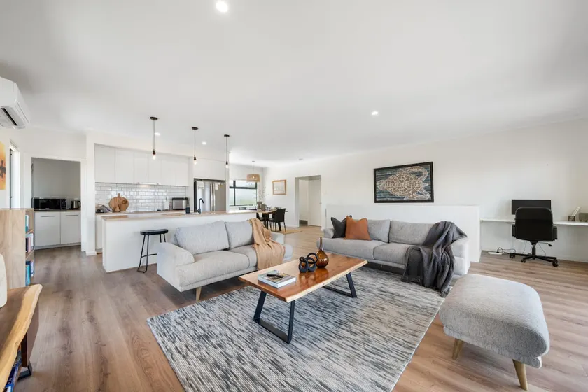 The Sandbar Stay - Seaside Escape w/ Modern Comfort - Image 1