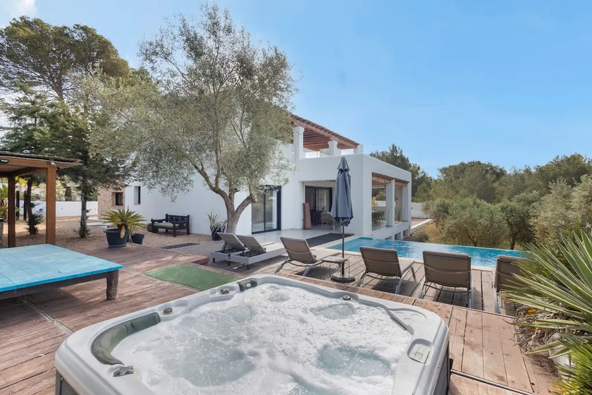 See you Oliveres - Image 1