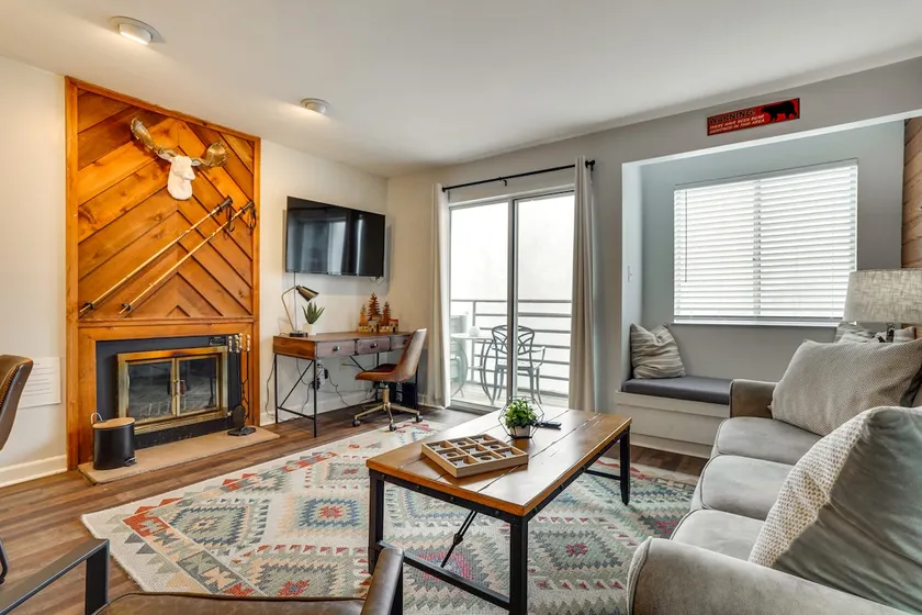 Condo w/ Pool & Grill Access ~ 4 Mi to Gatlinburg! - Image 1