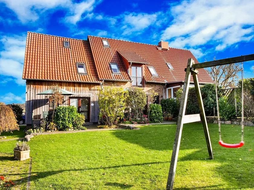 Moderne feriehus i Thorstorf med sauna - Image 1