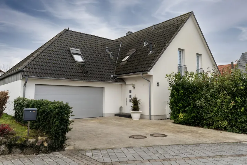 Comfortable apartment - Image 1