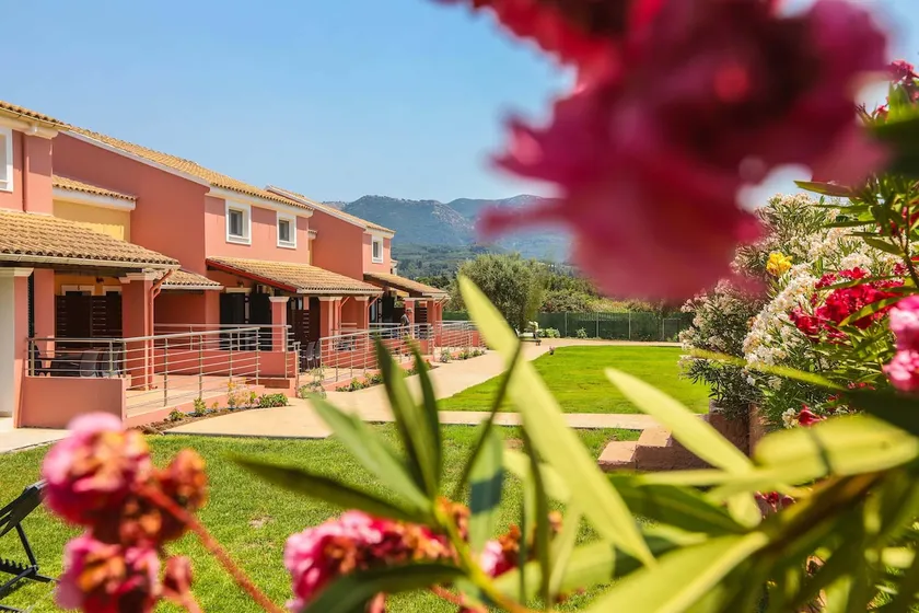Fior Di Roda - Corfu Garden Getaways - Image 1