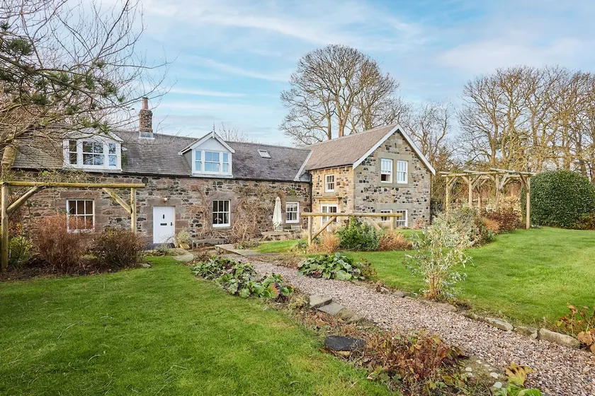 Host & Stay - Newton Cottage - Image 1