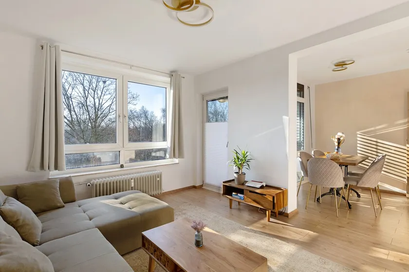 Private room with the host - Image 1