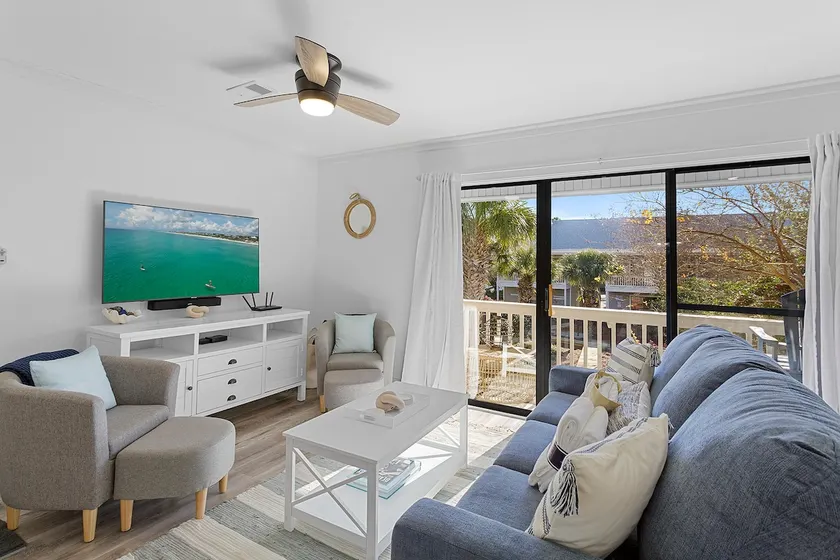 Beachwood Villas 8E - Image 1