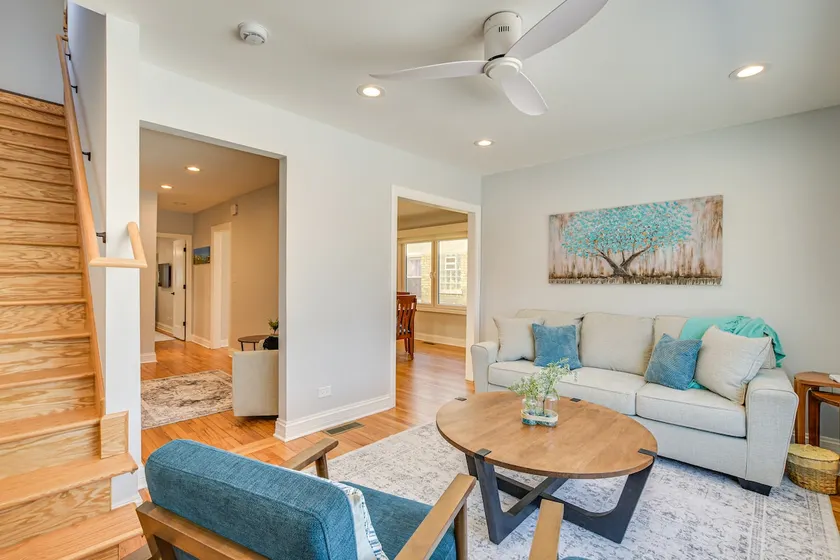 2 Mi to Northwestern: Updated Home w/ Game Room! - Image 1